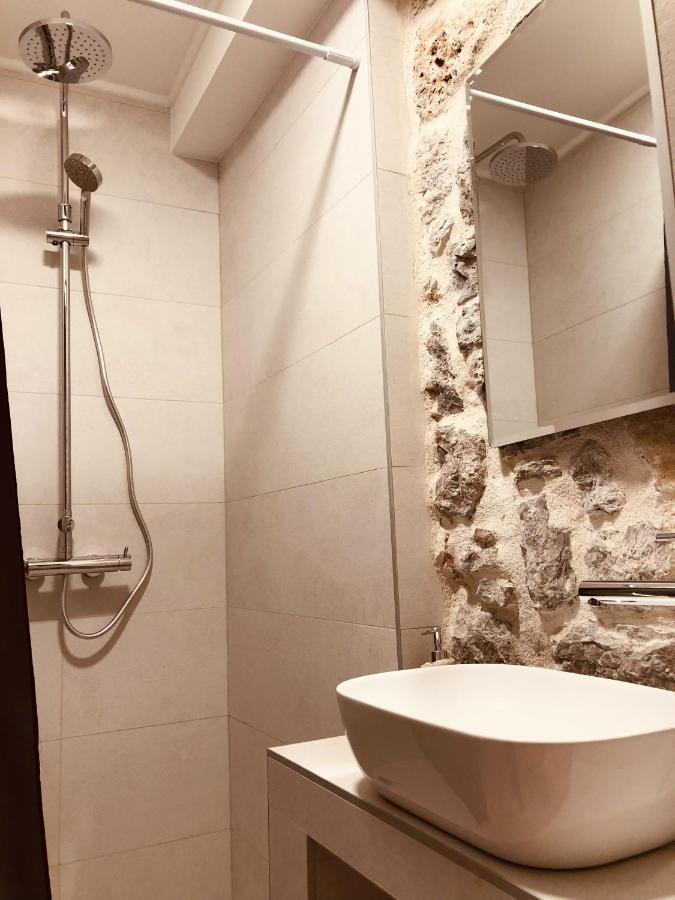 Guesthouse Giraffe Donja Lastva Dış mekan fotoğraf