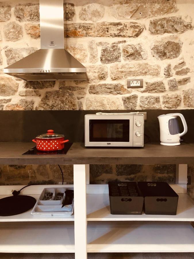 Guesthouse Giraffe Donja Lastva Dış mekan fotoğraf